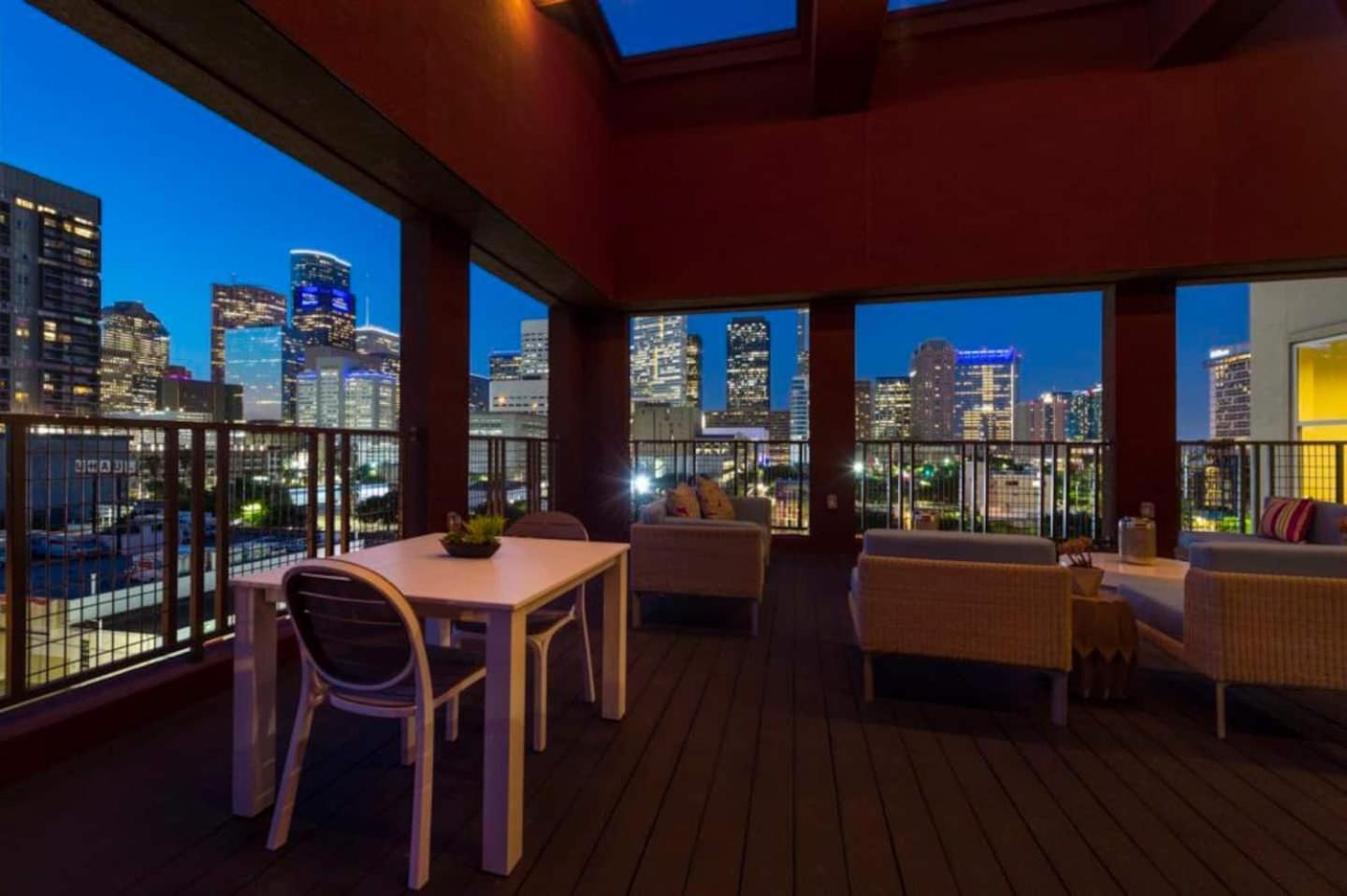 Downtown Apt Free Parking - Pool - Gym - Fully Kitchen Houston Exteriér fotografie